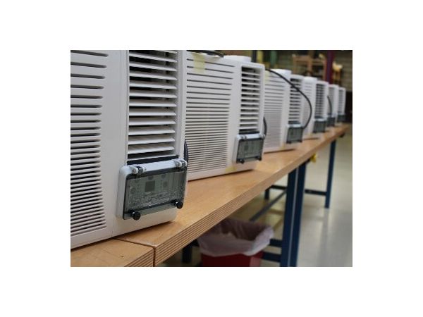 AR-054 Window AC series production 400 x 308.f3b92897